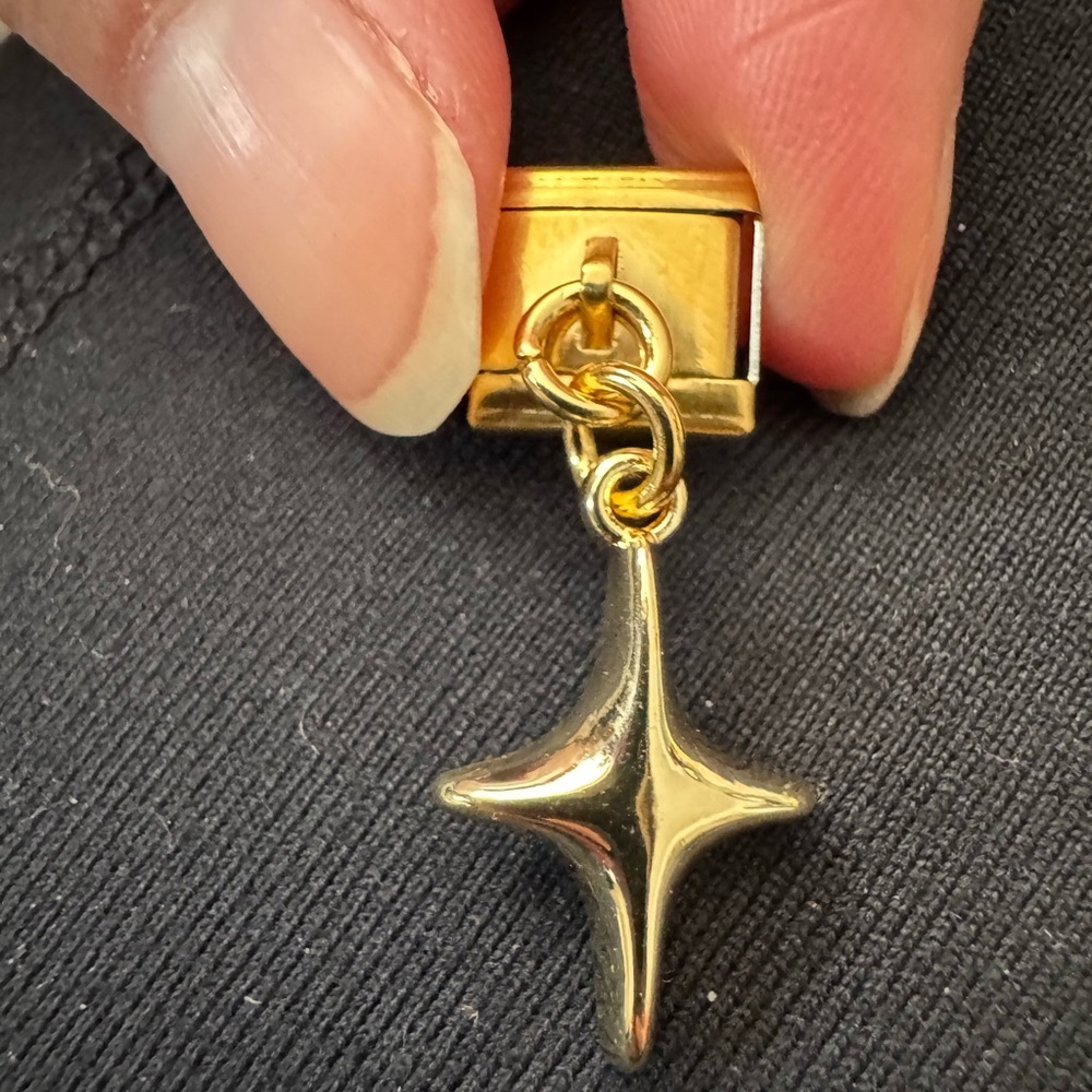 Gold Retro Starburst Dangle Charm – Stainless Steel Italian Link